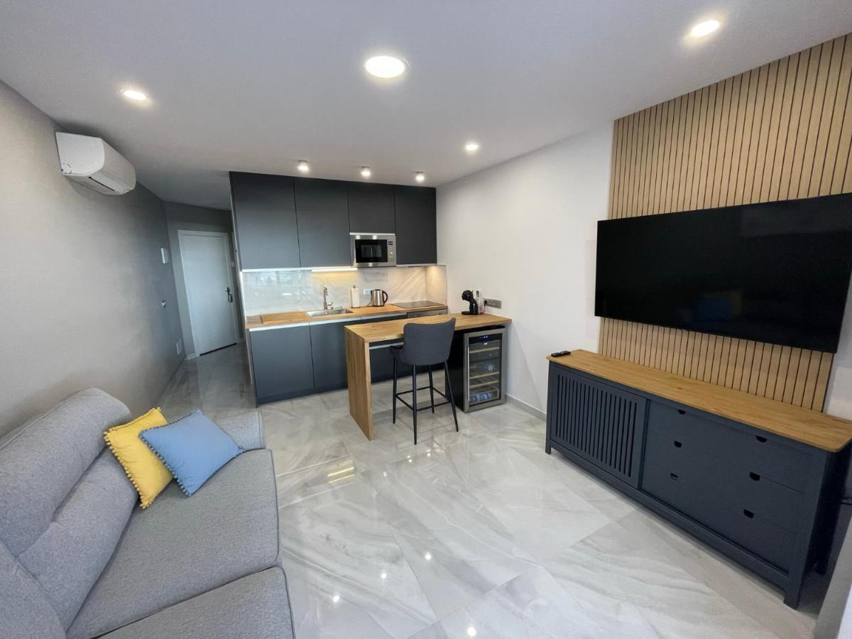 Luxury Diamond - Ocean View, Big Terraces, Air Con, Wifi Apartment Los Cristianos  Exterior photo
